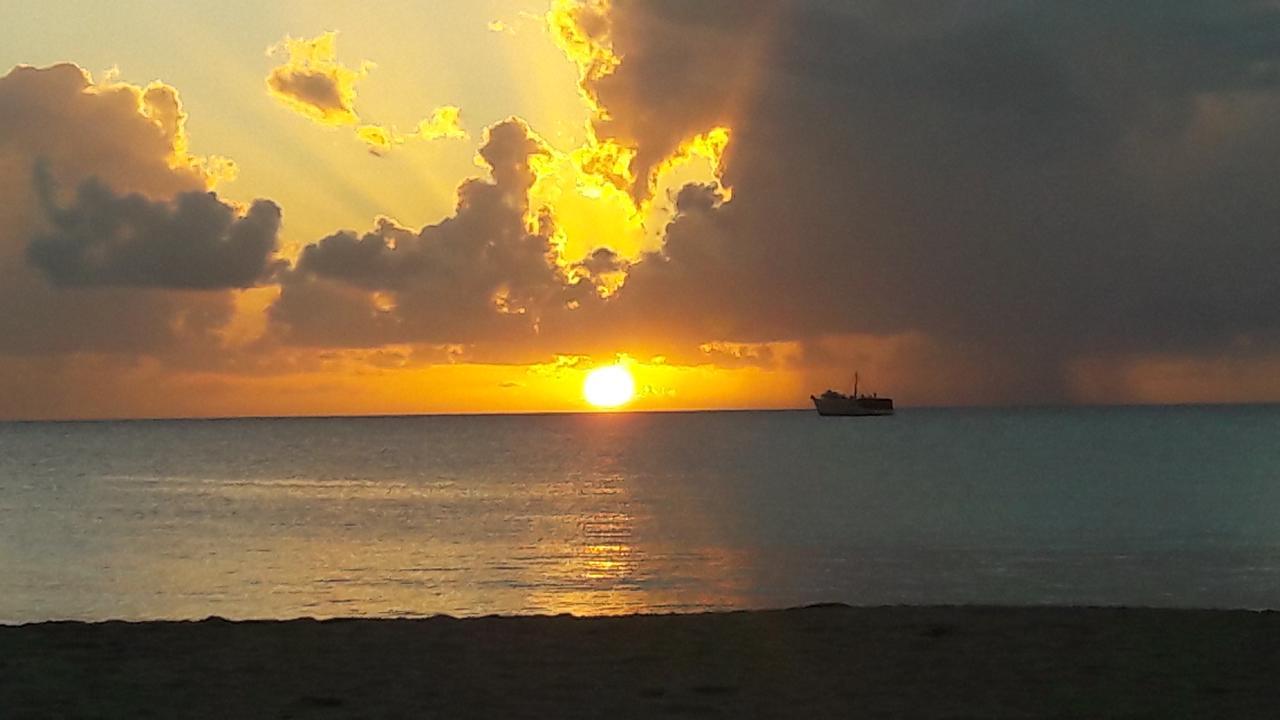 Pic-Nic Beach Corn Island Otel Dış mekan fotoğraf